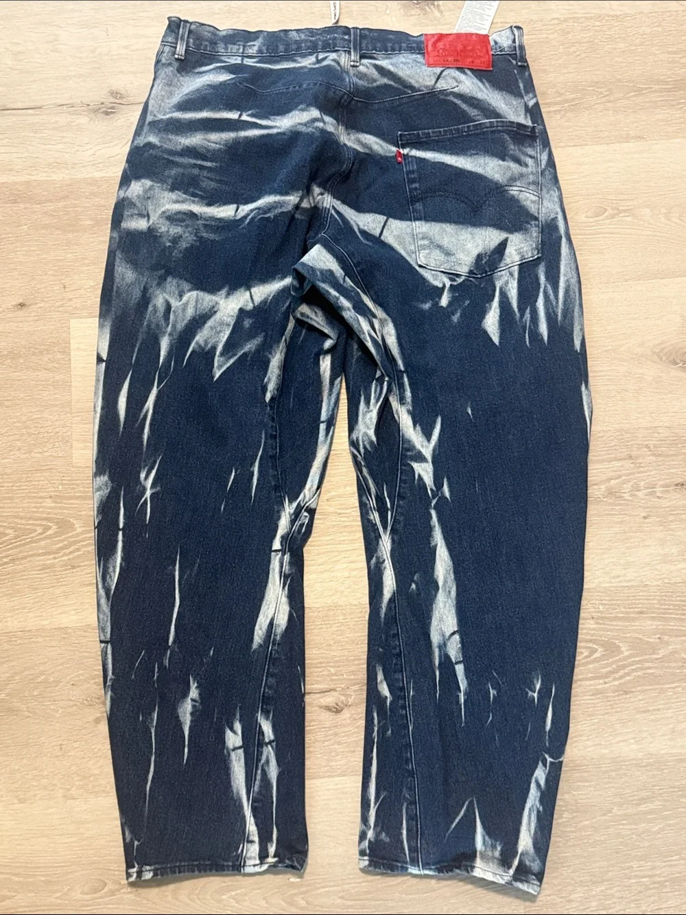 Levi’s Engineered Men's Tie-Dye Denim Jeans Style LEJ 570 - Baggy Taper Fit